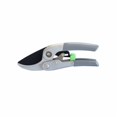 Ratchet anvil pruning shears